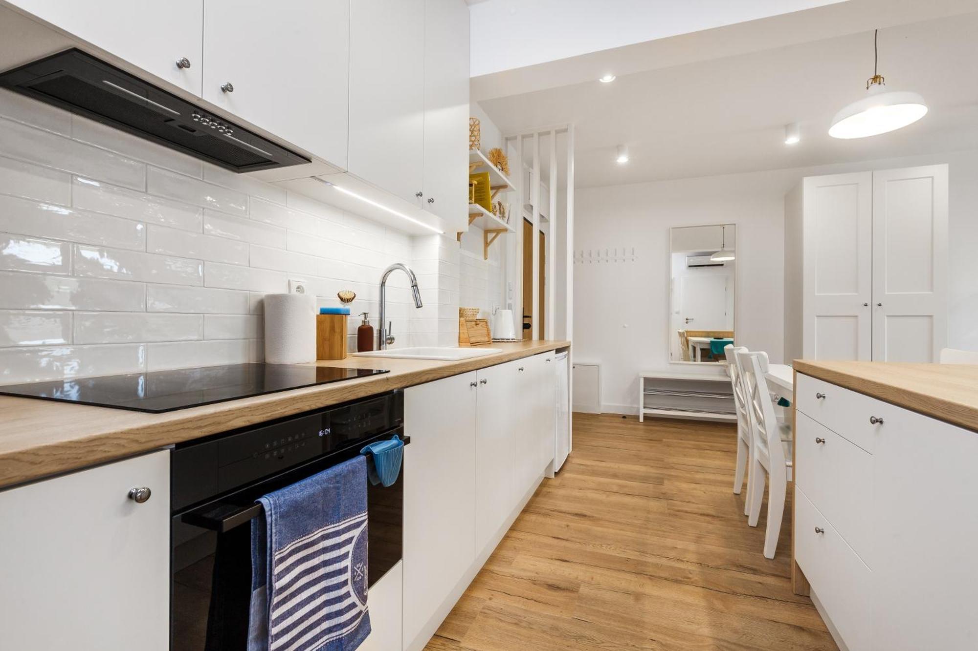 Family Apartment *